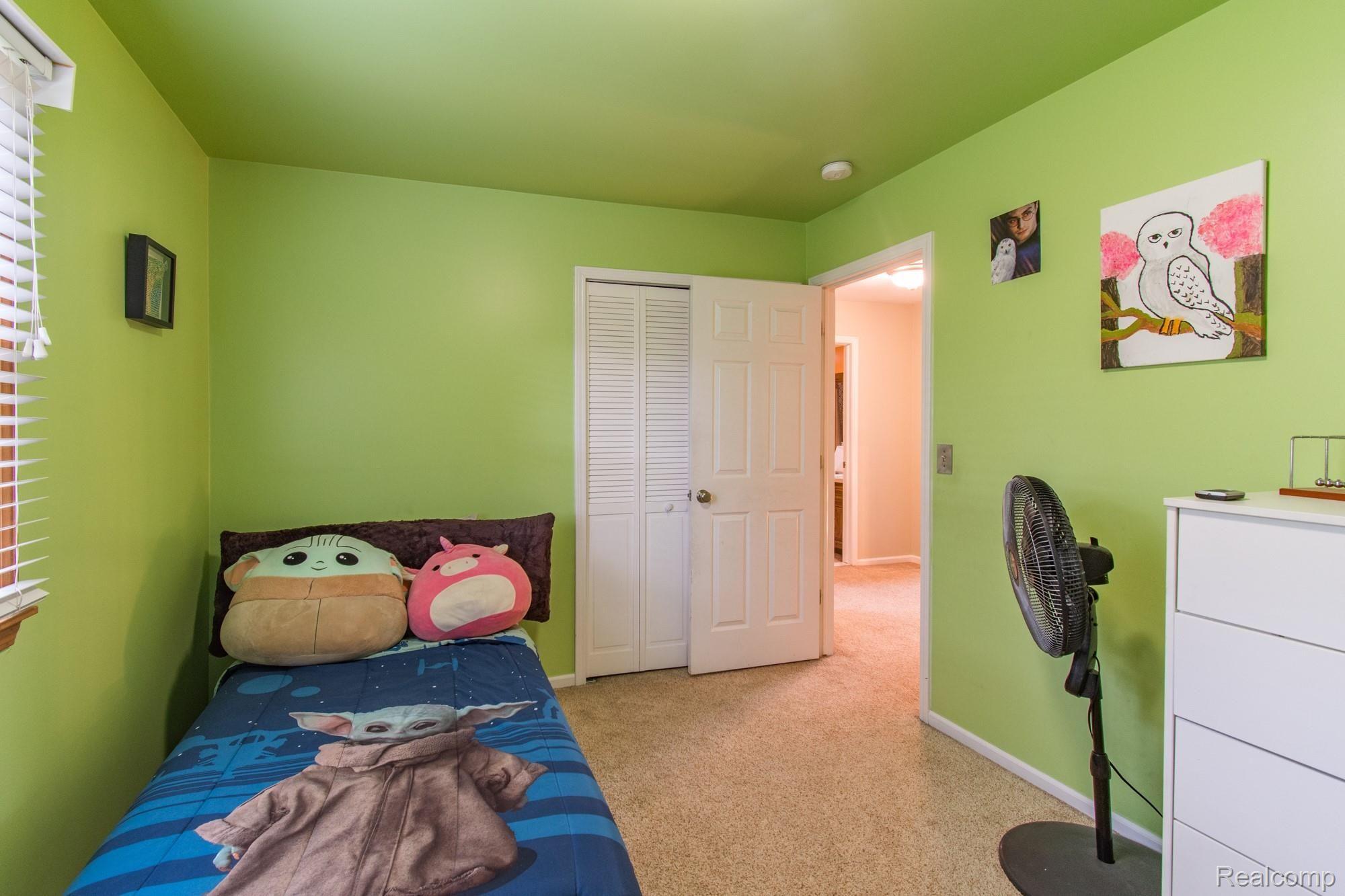 2604 Winter Park Road Rochester, MI 48309 - Photo 35 of 48 Winter Park-125.jpg
