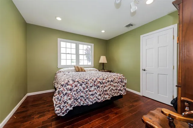 $689,000 | 3275 Bay Front Drive, Baldwin, NY 11510