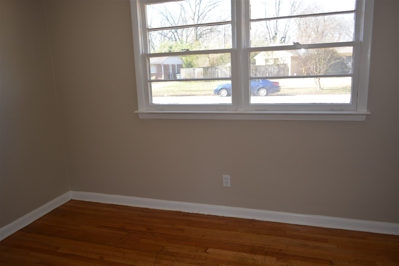 1594 Welsh Road Memphis, TN 38117 - Photo 14 of 21