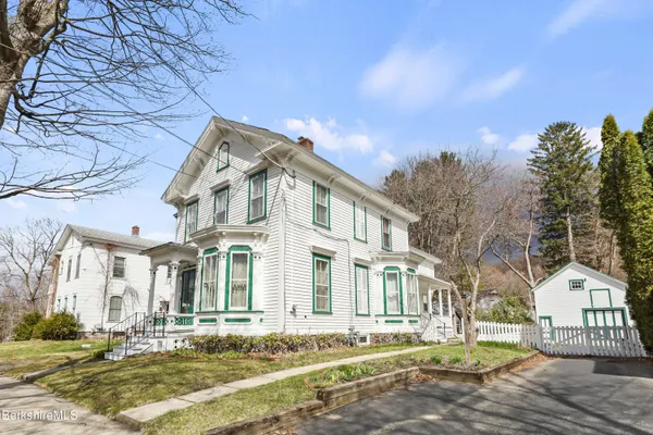 $400,000 | 6 Crandall Street, Adams, MA 01220