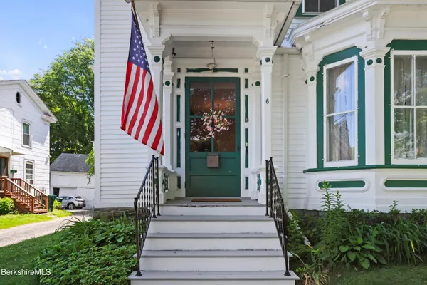 $400,000 | 6 Crandall Street, Adams, MA 01220