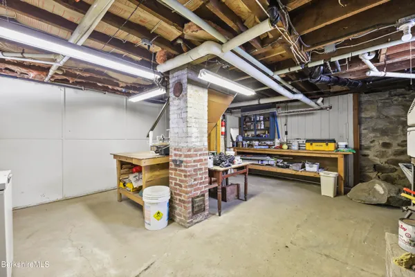 $400,000 | 6 Crandall Street, Adams, MA 01220