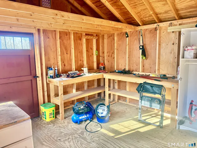 $349,000 | 10 Pond Road, Franklin, CT 06254