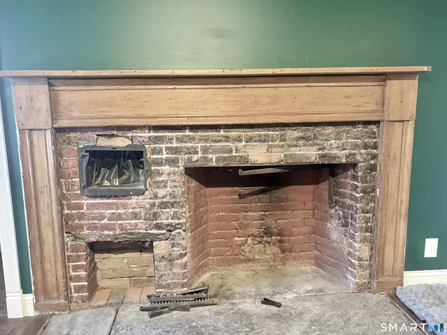 $349,000 | 10 Pond Road, Franklin, CT 06254