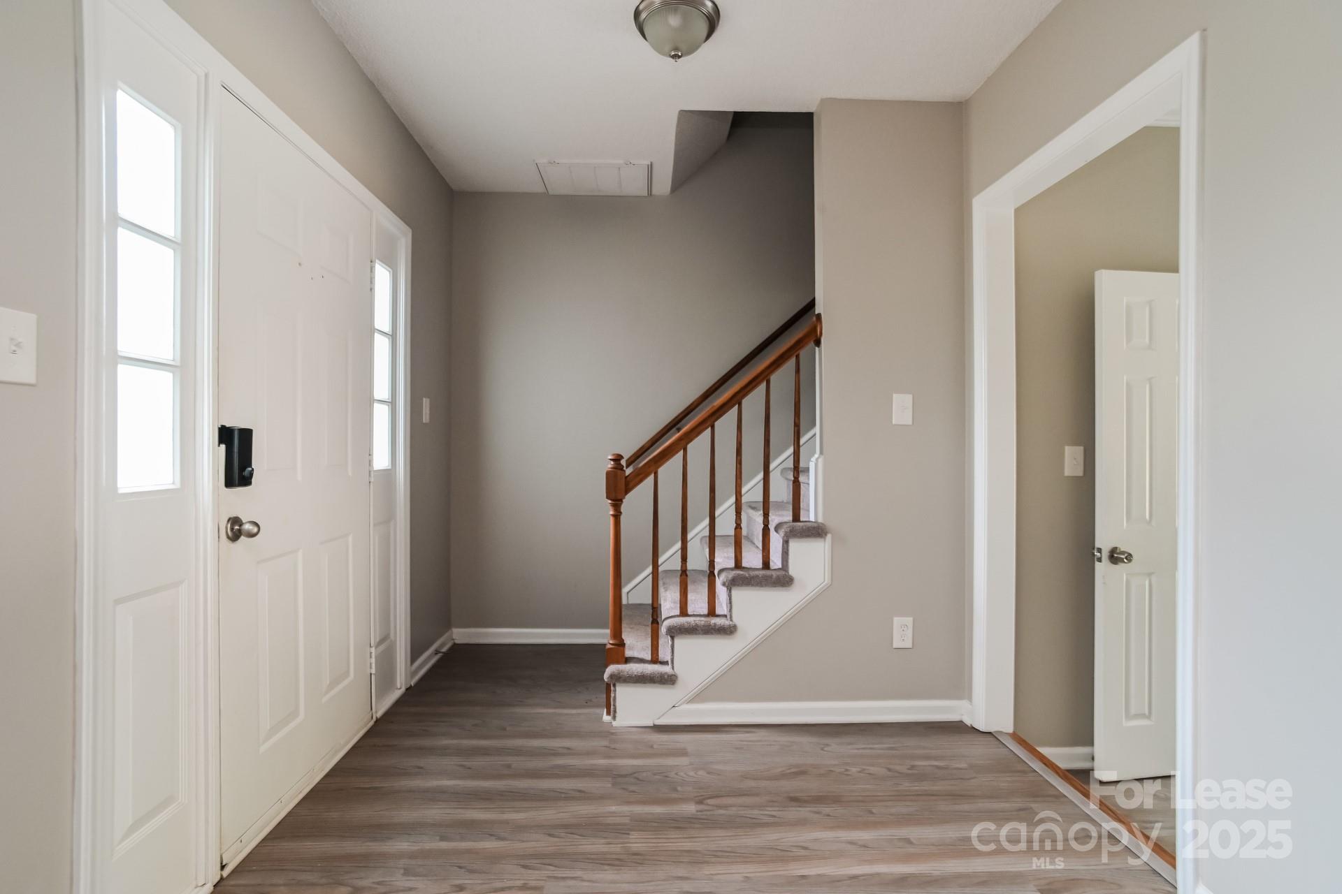 8102 Hunley Ridge Road Matthews, NC 28104 - Photo 2 of 17