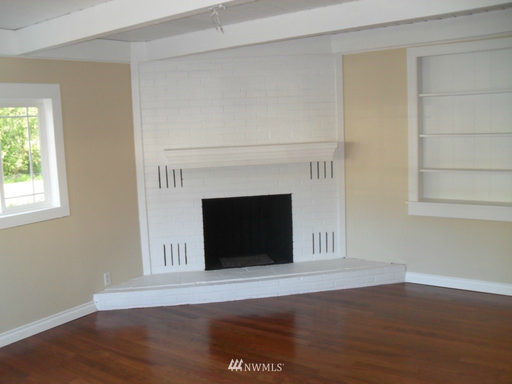 915 228th Street Southeast Bothell, WA 98021 - Photo 7 of 14
