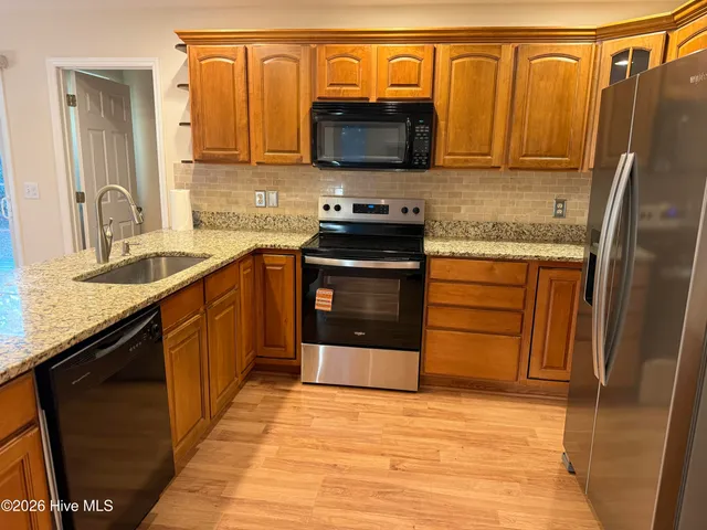 $675,000 | 102 Chestnut Court, Pine Knoll Shores, NC 28512