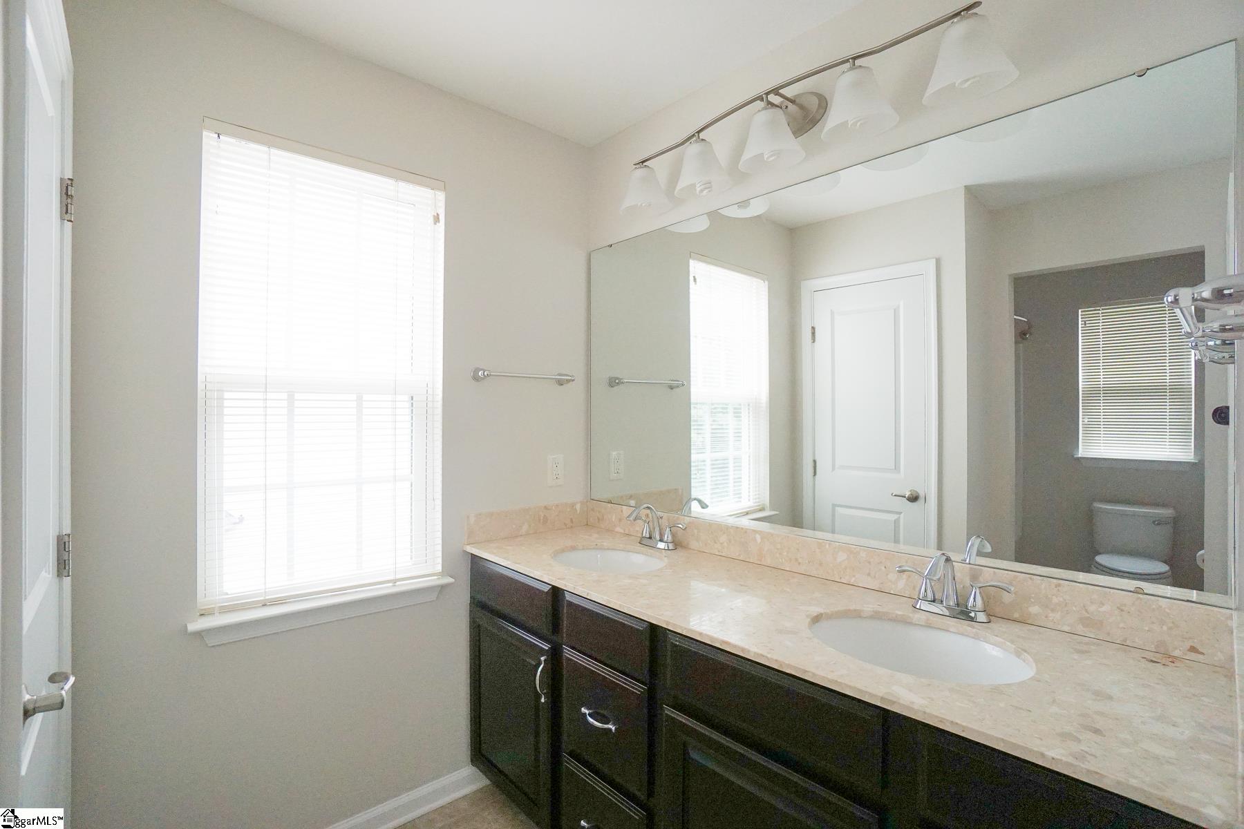 144 Awendaw Way Greenville, SC 29607 - Photo 23 of 35 Gallery Image 23