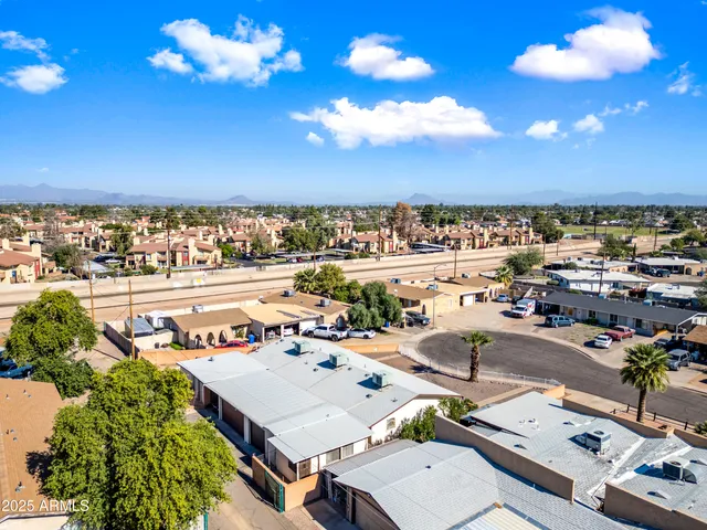 a picture of city view