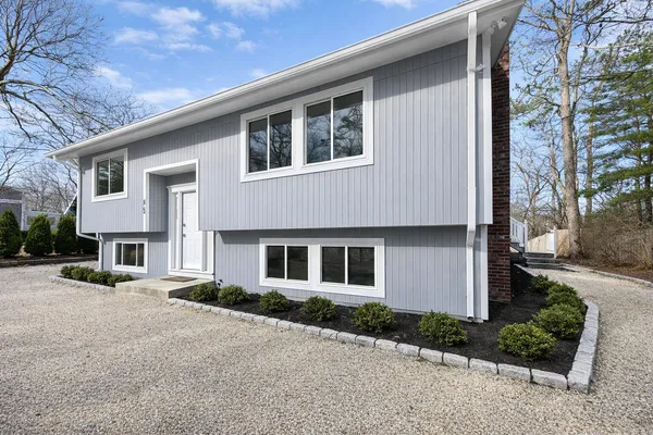 $699,000 | 185 Wheeler Road, Mashpee, MA 02649