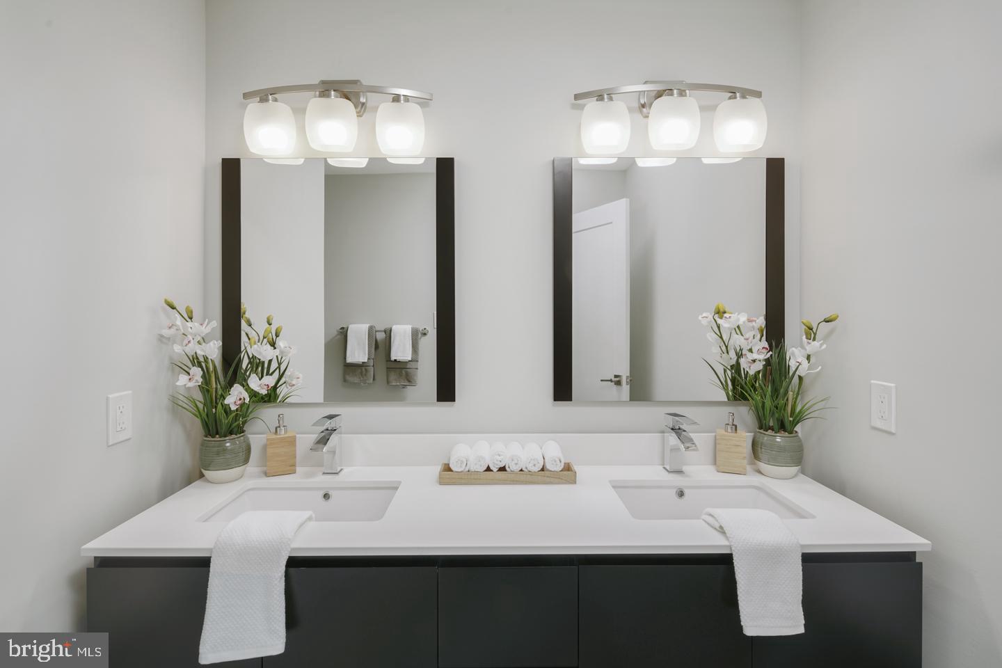 166 Ladderback Lane Devon, PA 19333 - Photo 15 of 39 Master bathroom