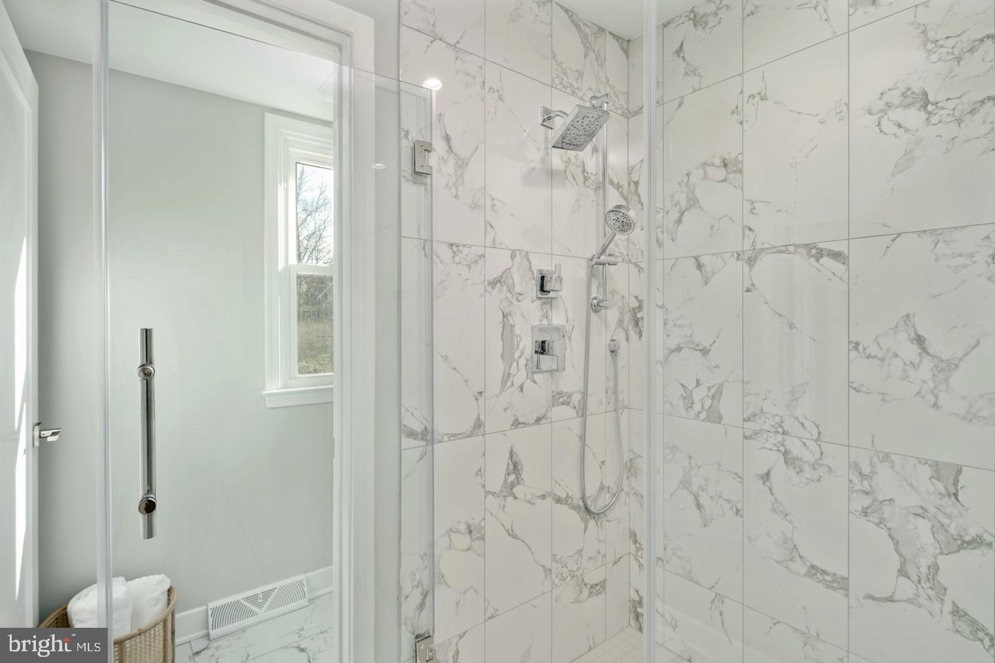 166 Ladderback Lane Devon, PA 19333 - Photo 18 of 39 Master shower