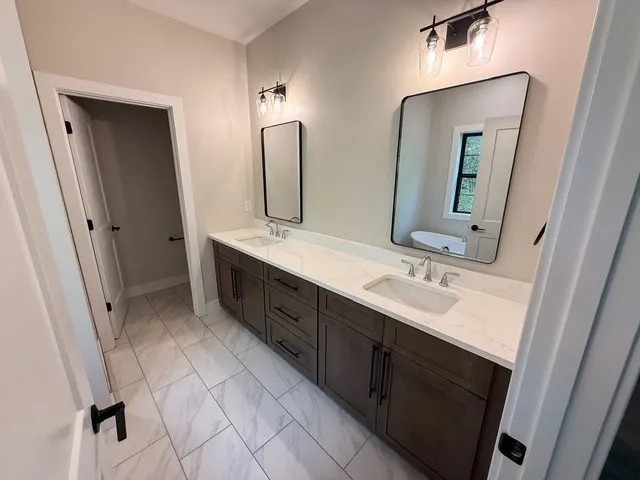 $409,900 | 1905 South Stone Creek Boulevard, Urbana, IL 61802