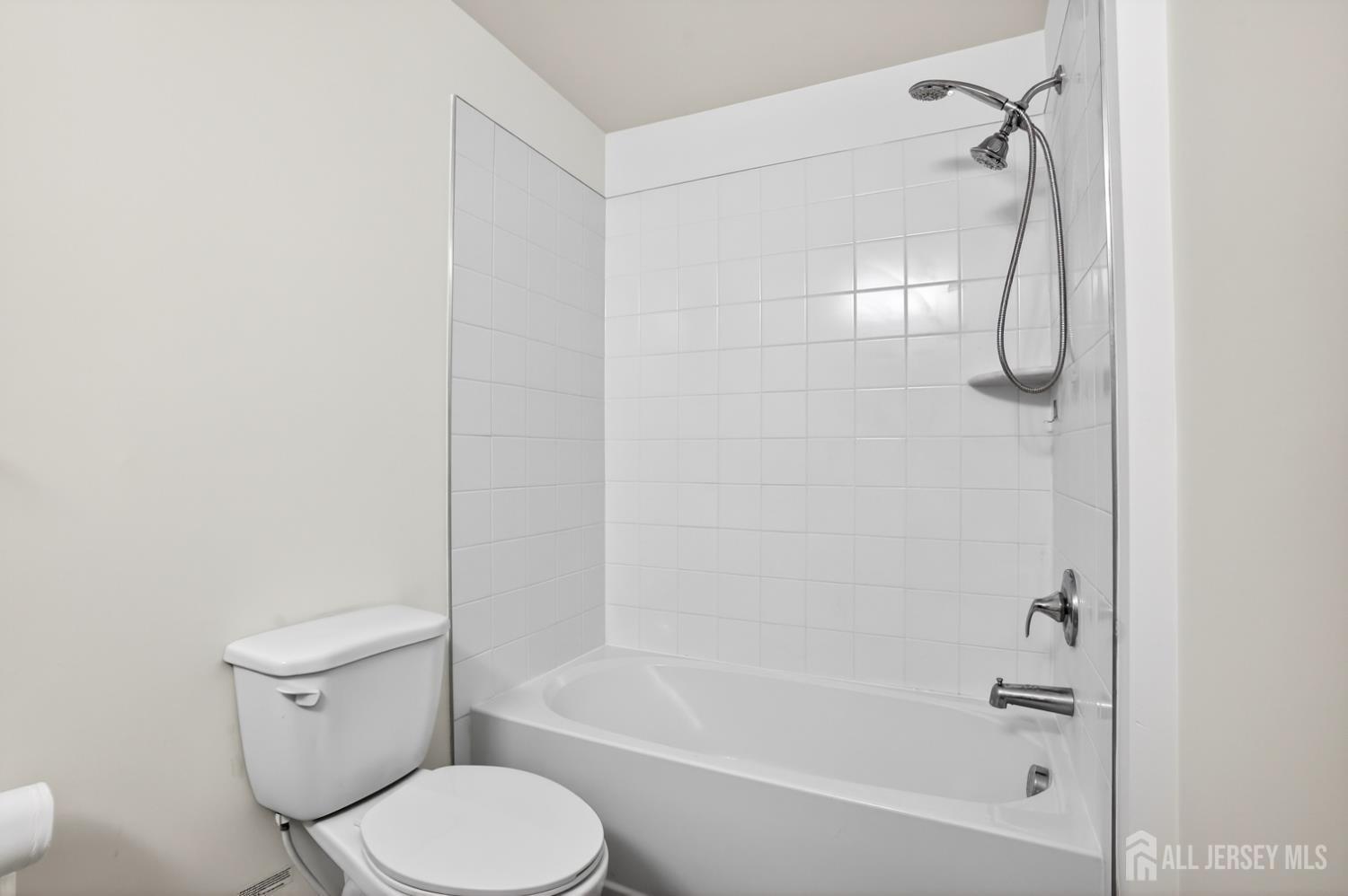 728 Station Road Dunellen, NJ 08812 - Photo 24 of 51