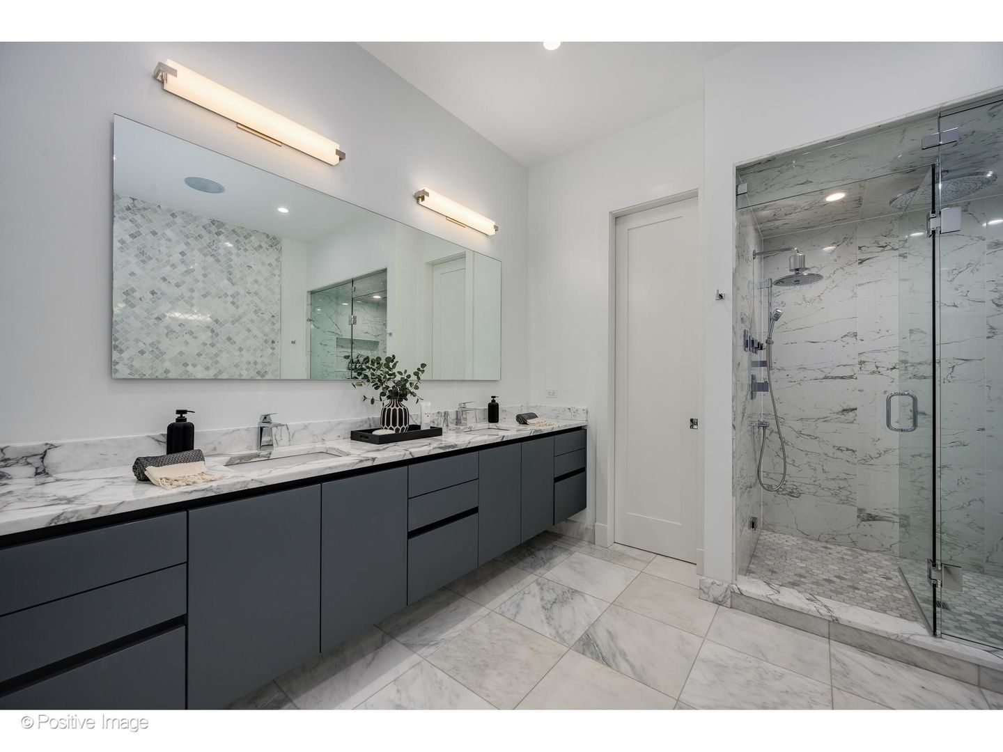 220 South Green Street, Unit 4S Chicago, IL 60607 - Photo 36 of 42 Gallery Image 36