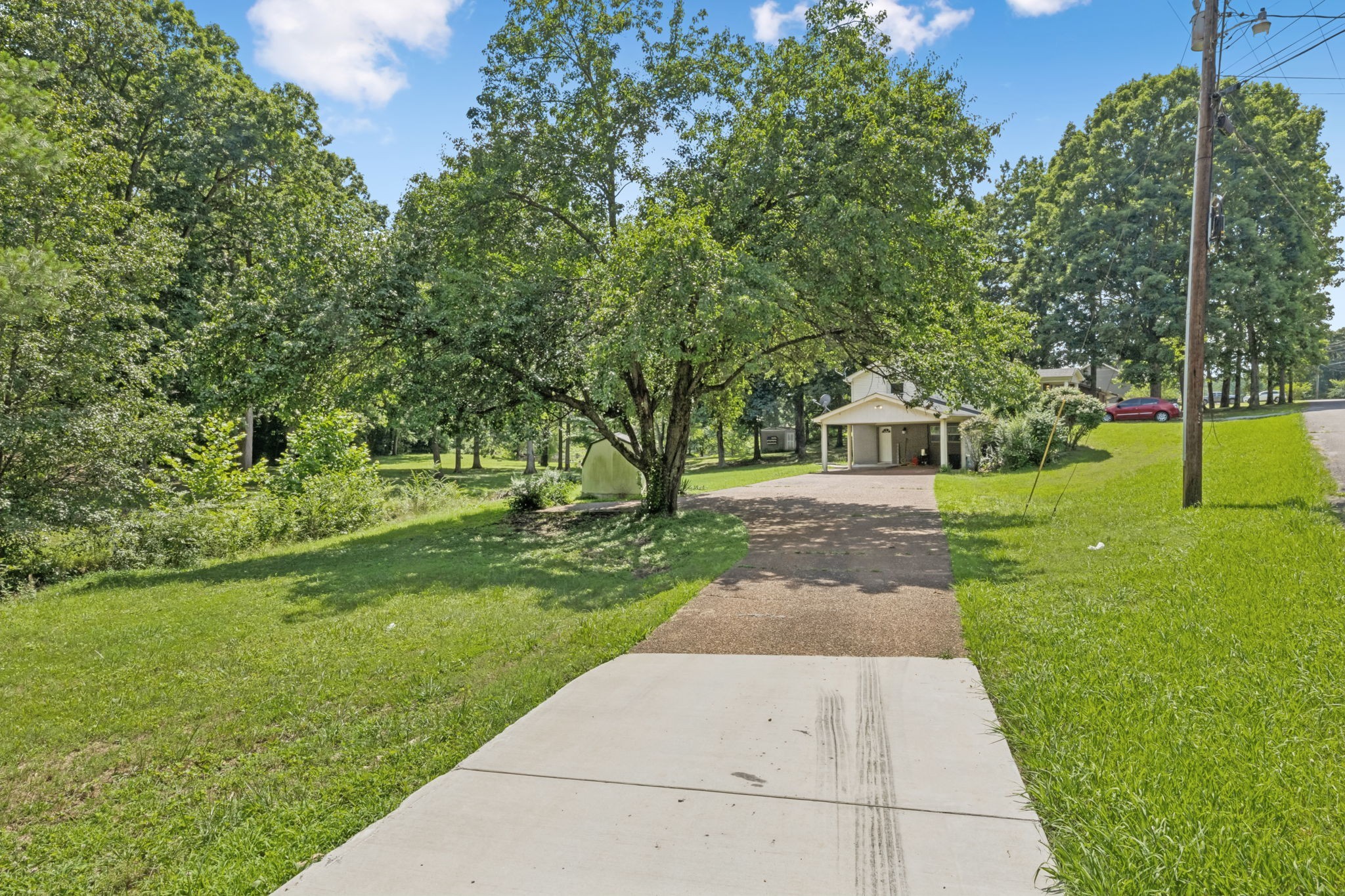 630 Lakeview Court Tennessee Ridge, TN 37178 - Photo 44 of 76