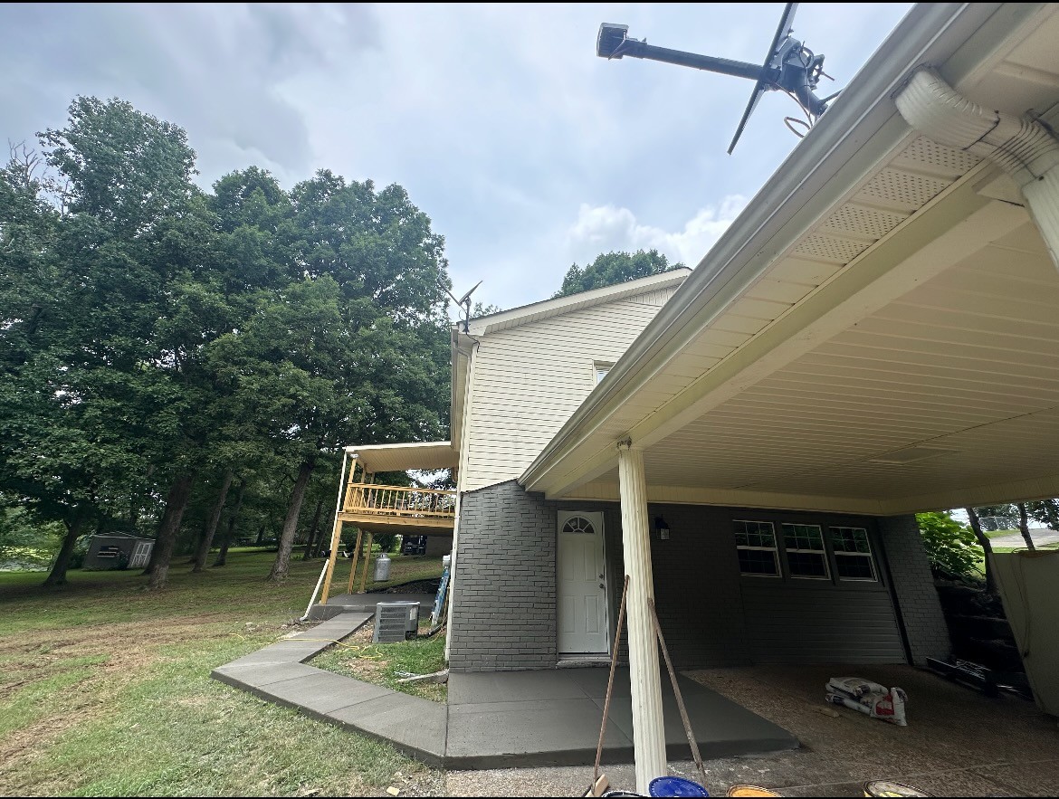 630 Lakeview Court Tennessee Ridge, TN 37178 - Photo 75 of 76