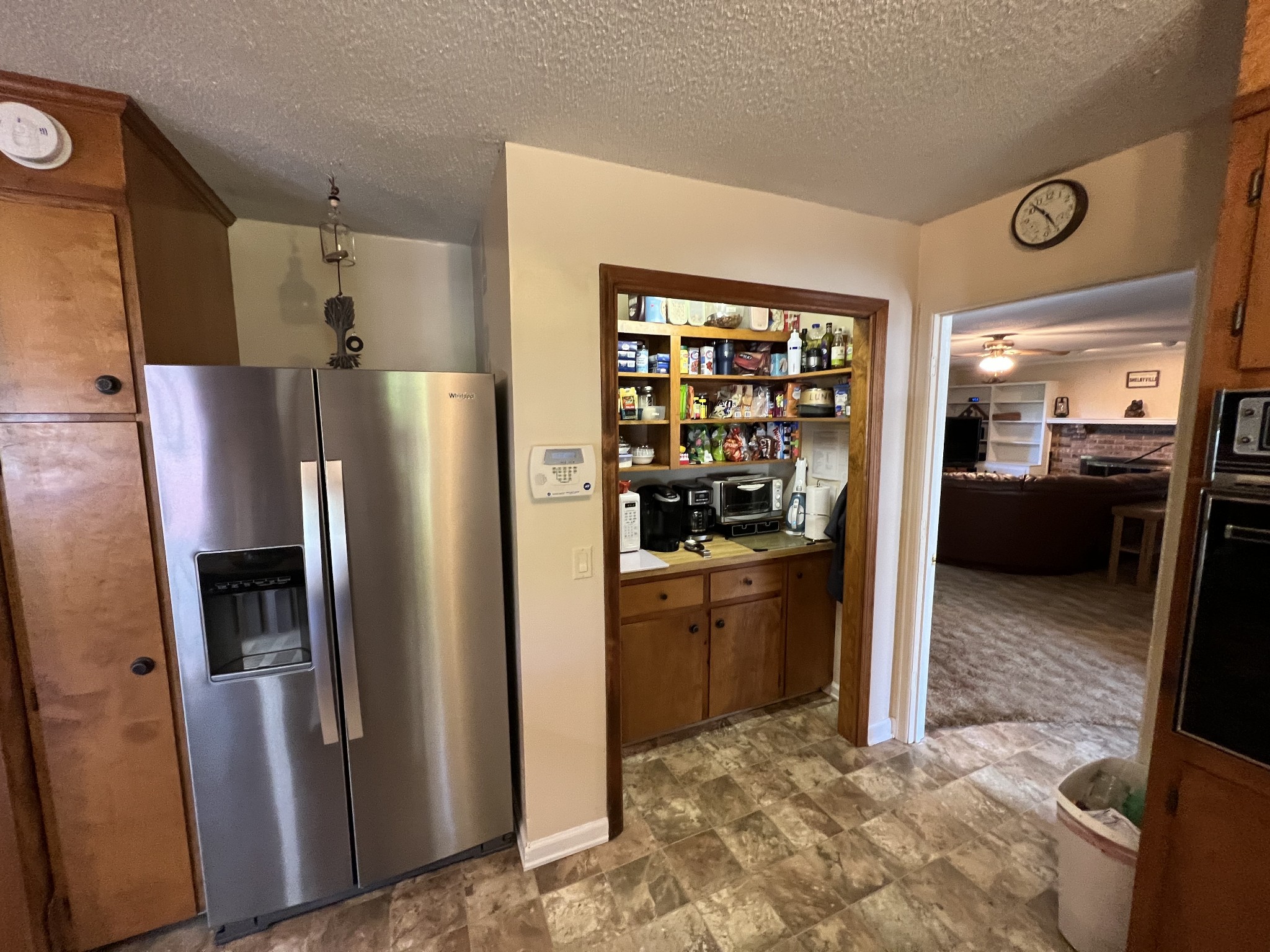 810 Rabbit Branch Road Shelbyville, TN 37160 - Photo 5 of 17 a kitchen with refrigerator and window