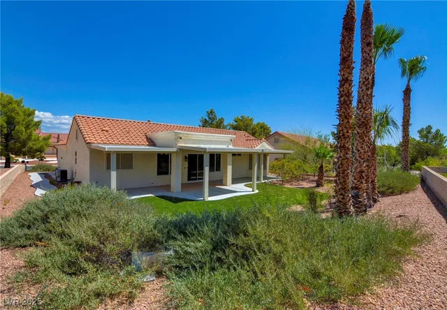 $2,000 | 9053 Marble Drive, Las Vegas, NV 89134