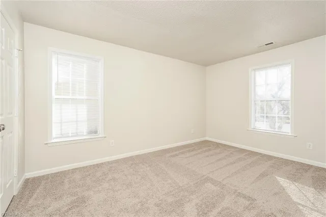 $1,905 | 108 Hammond Drive, Greensboro, NC 27406