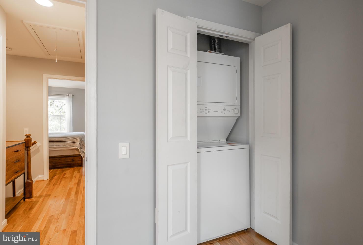 1221 Portner Road Alexandria, VA 22314 - Photo 28 of 34 a view of walk in closet with window