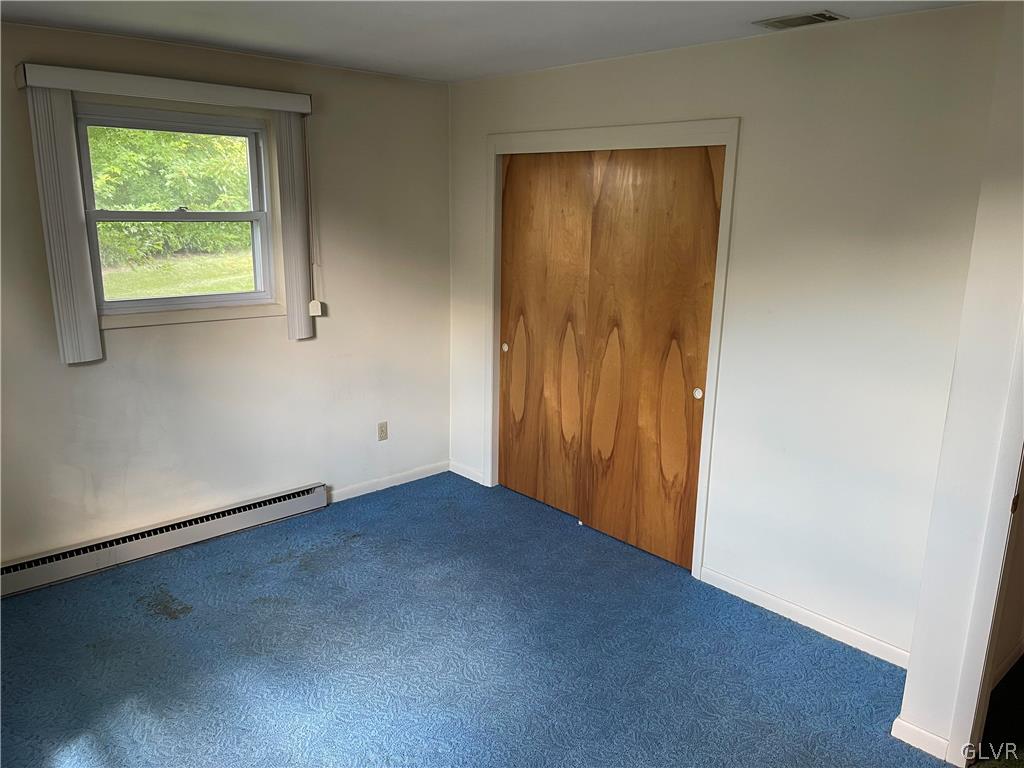 3371 Barklay Road Whitehall, PA 18052 - Photo 8 of 24 Gallery Image 8