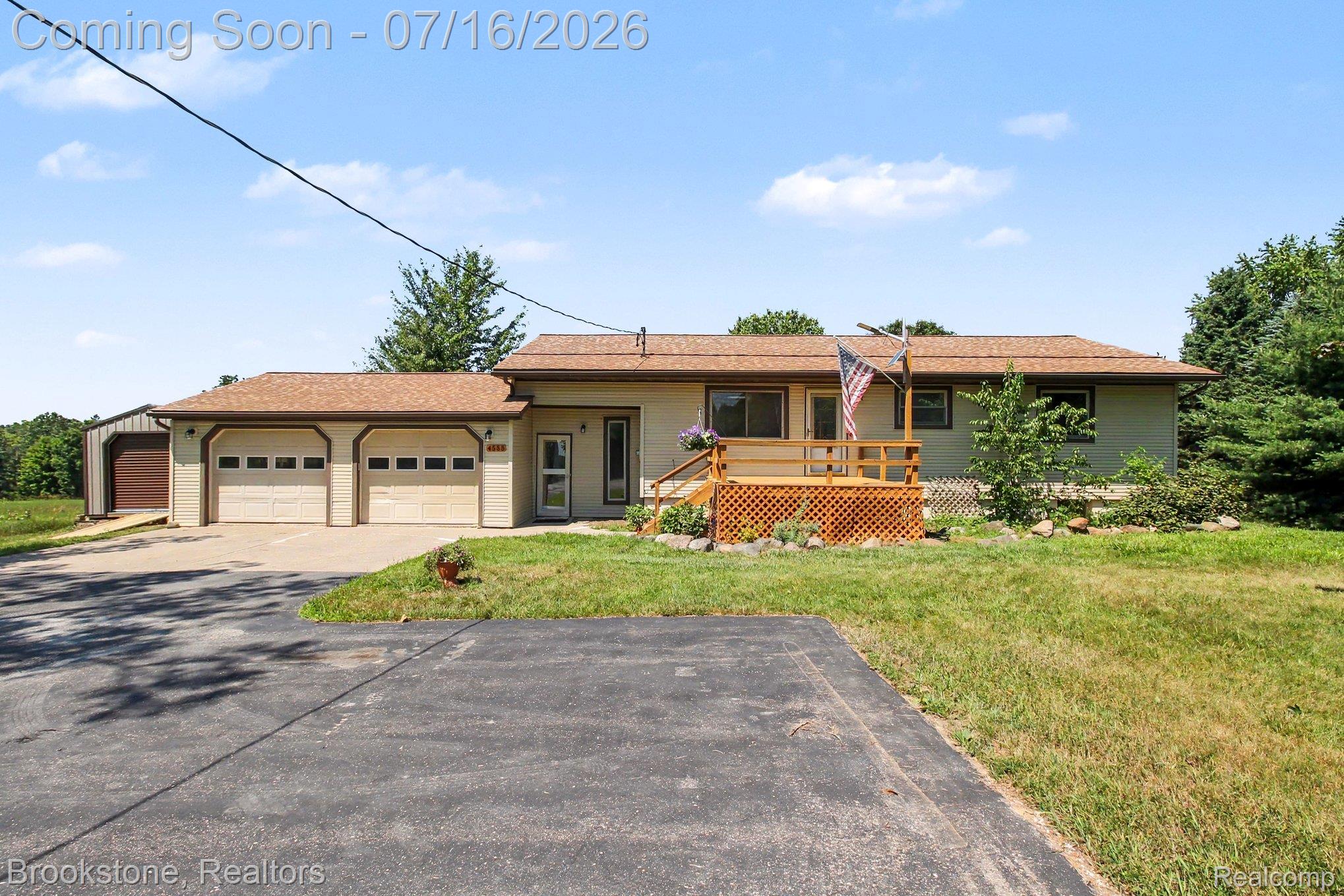 4555 Lonsberry Road Columbiaville, MI 48421 - Photo 27 of 29 031_file_4223.jpg