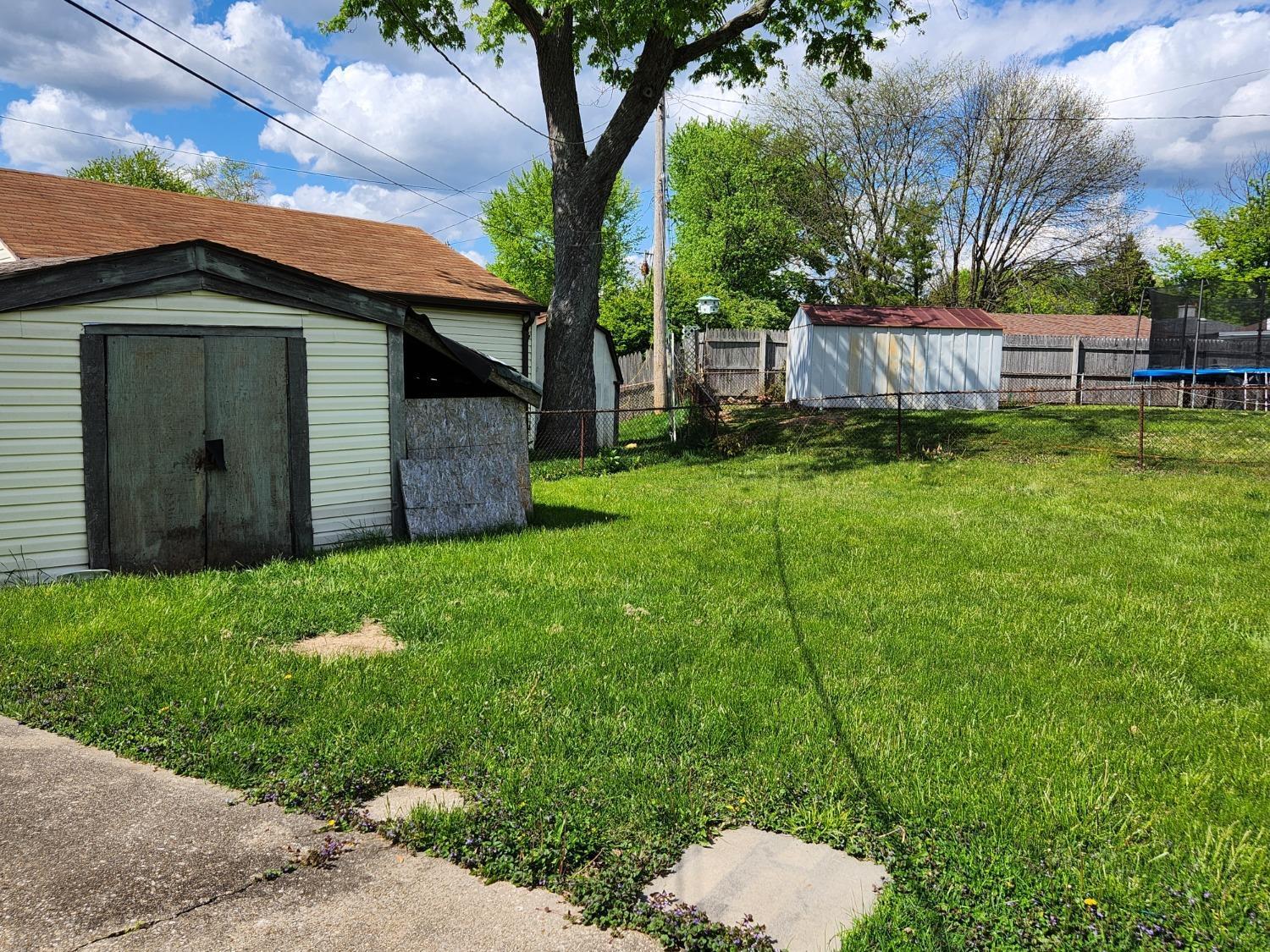 5651 Penn Avenue Riverside, OH 45432 - Photo 6 of 7