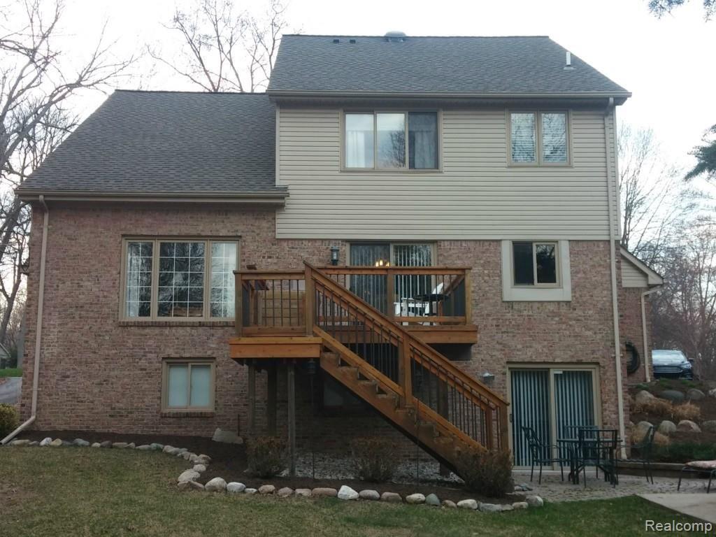 1477 Rochingham Drive Rochester Hills, MI 48309 - Photo 3 of 12