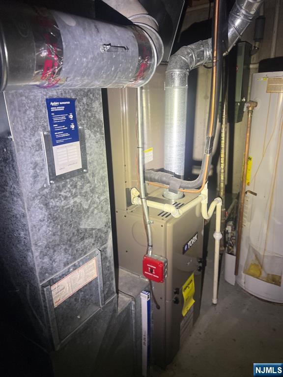 599 Apache Court Mahwah, NJ 07430 - Photo 18 of 19