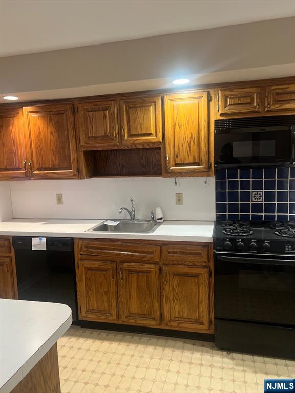 599 Apache Court Mahwah, NJ 07430 - Photo 6 of 19