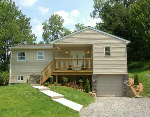 2238 Walters Road Allison Park, PA 15101 - Photo 1 of 8 Exterior Front.