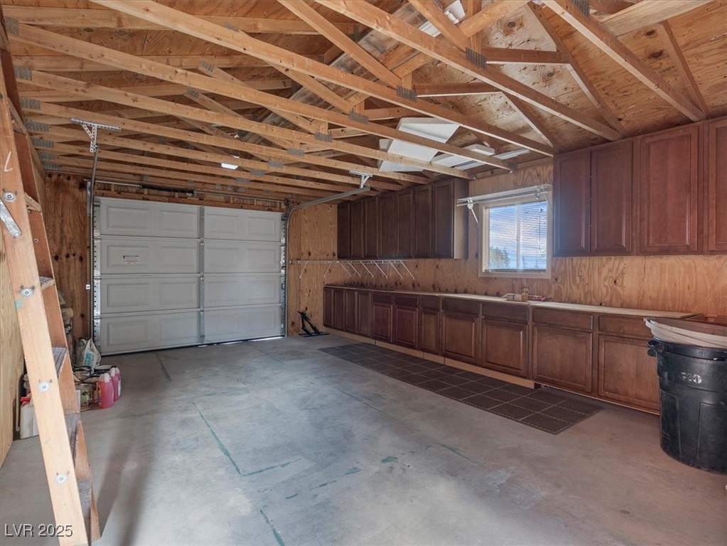 70 West Bonanza Road Las Vegas, NV 89124 - Photo 38 of 71 View of garage