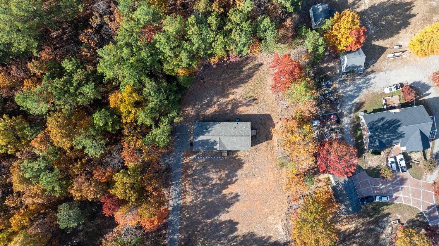 1007 Austin Road Gladstone, VA 24553 - Photo 22 of 35 a aerial view of a house with a yard