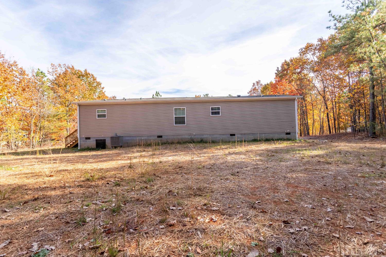 1007 Austin Road Gladstone, VA 24553 - Photo 24 of 35 a view of a terrace