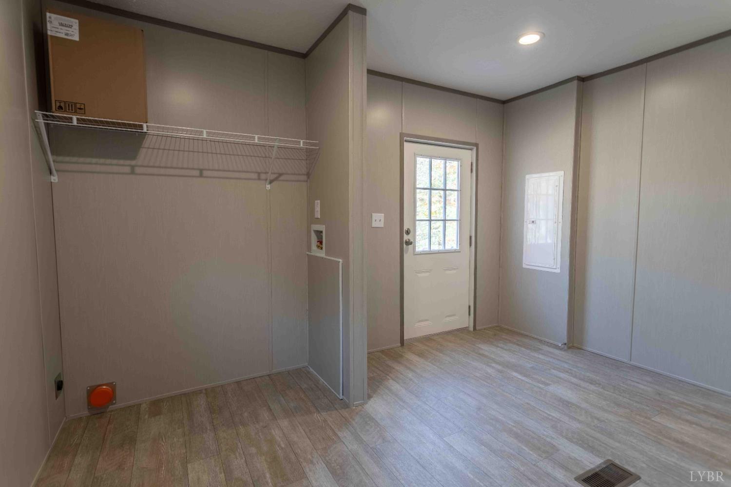 1007 Austin Road Gladstone, VA 24553 - Photo 30 of 35 a view of an empty room