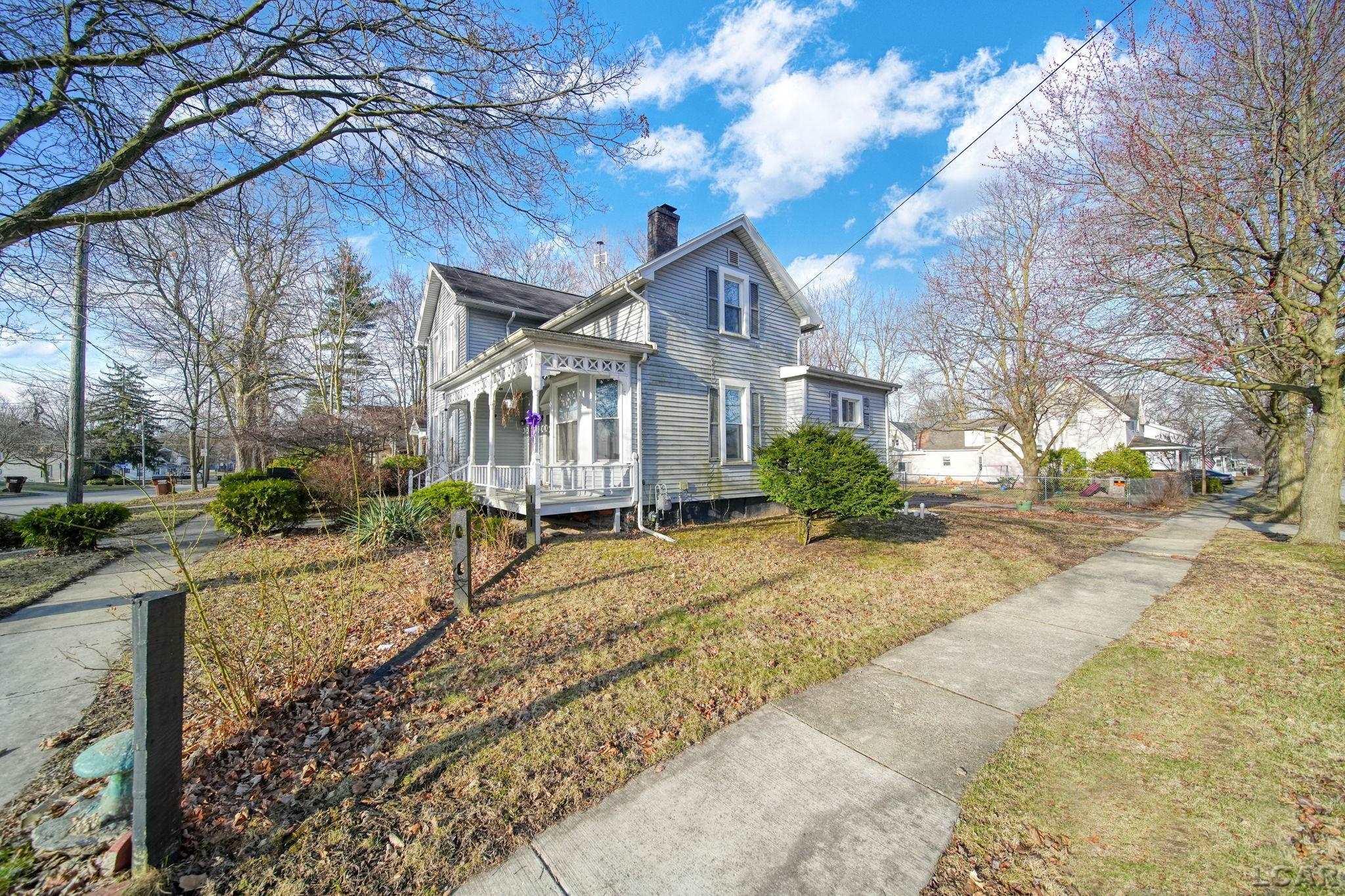 623 North Locust Street Adrian, MI 49221 - Photo 29 of 38 50169647-3b3c1075-2bf6-460e-a413-de3d63c45705.JPG