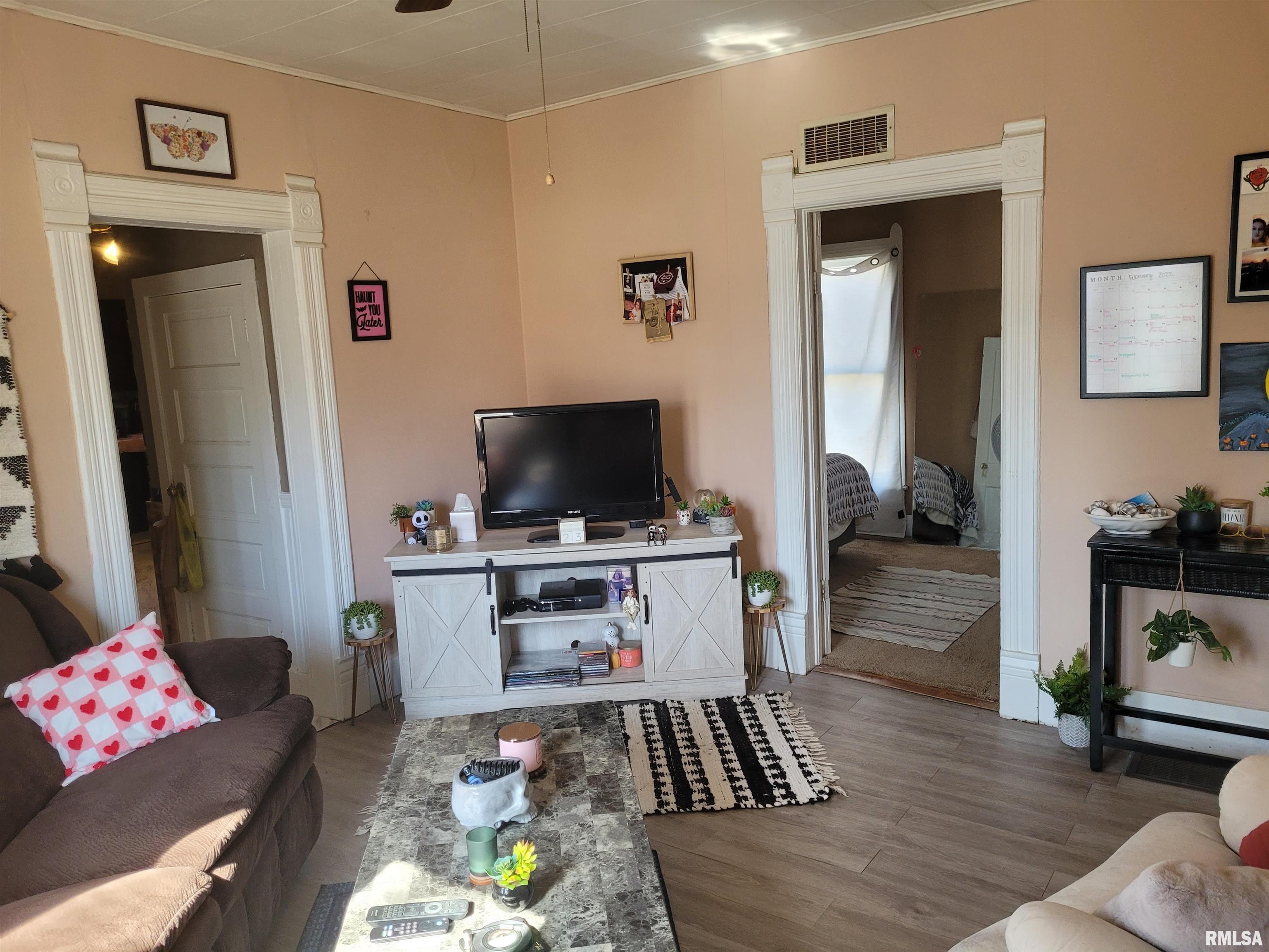 415 West 4th Street Golden, IL 62339 - Photo 9 of 15 Gallery Image 9