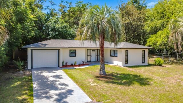 47 Lake Ct Loop Ocala, FL 34472 - Photo 1 of 41