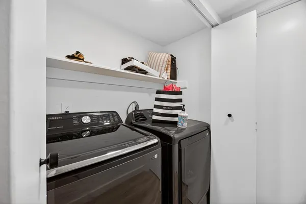 $1,950 | 2621 Amherst Court, Irving, TX 75038