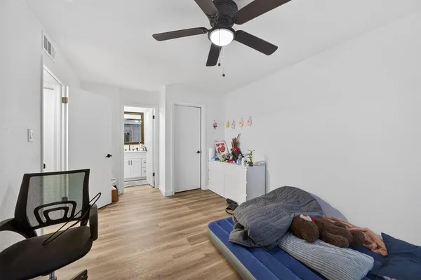 $1,950 | 2621 Amherst Court, Irving, TX 75038