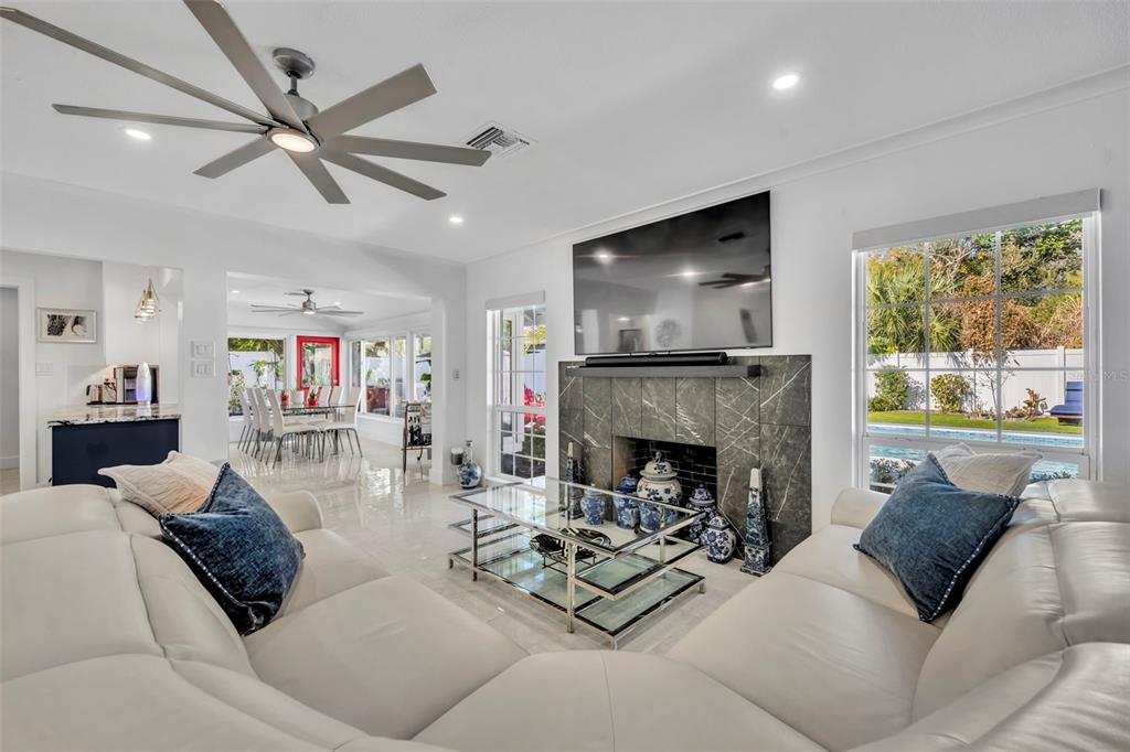 5233 Lake Howell Road Winter Park, FL 32792 - Photo 4 of 37