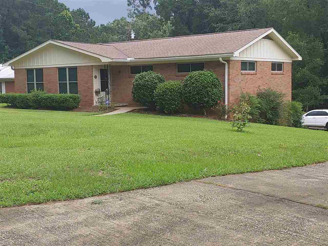 18 Caisson Trace Daphne, AL 36527 - Photo 2 of 4