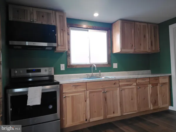 $1,100 | 619 East Grand Avenue, Tower City, PA 17980