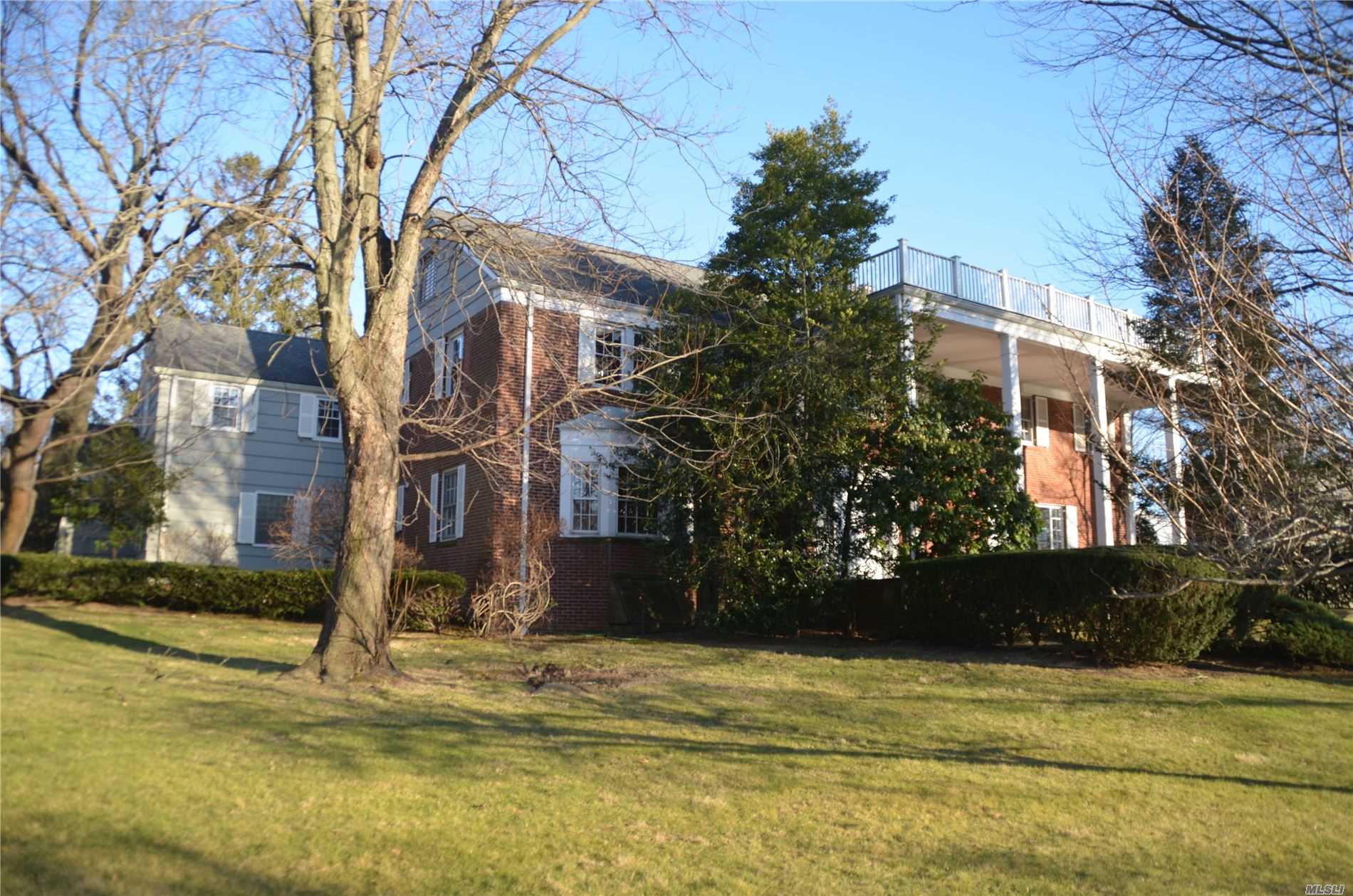 2320 Surrey Lane Baldwin, NY 11510 - Photo 2 of 20