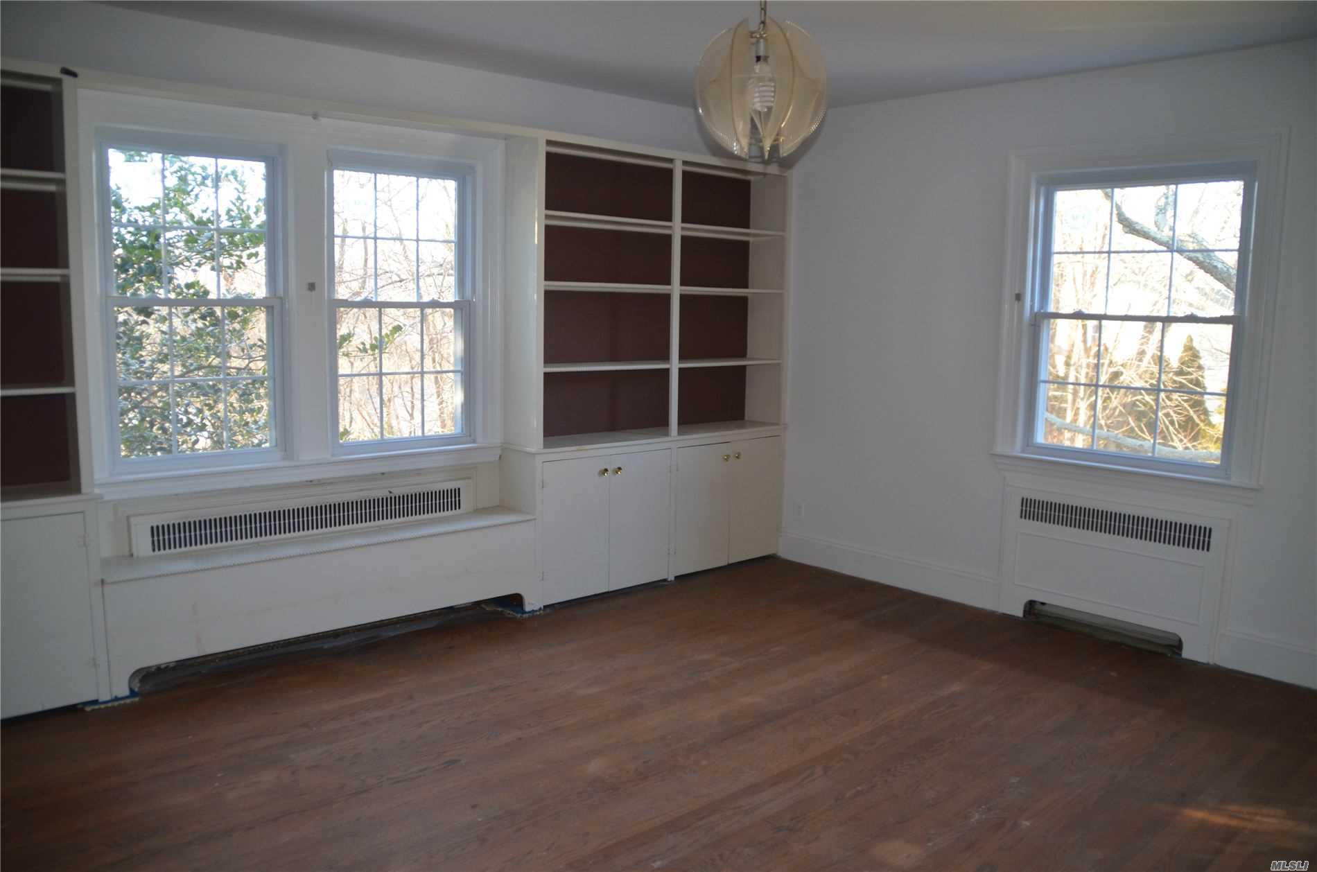 2320 Surrey Lane Baldwin, NY 11510 - Photo 14 of 20