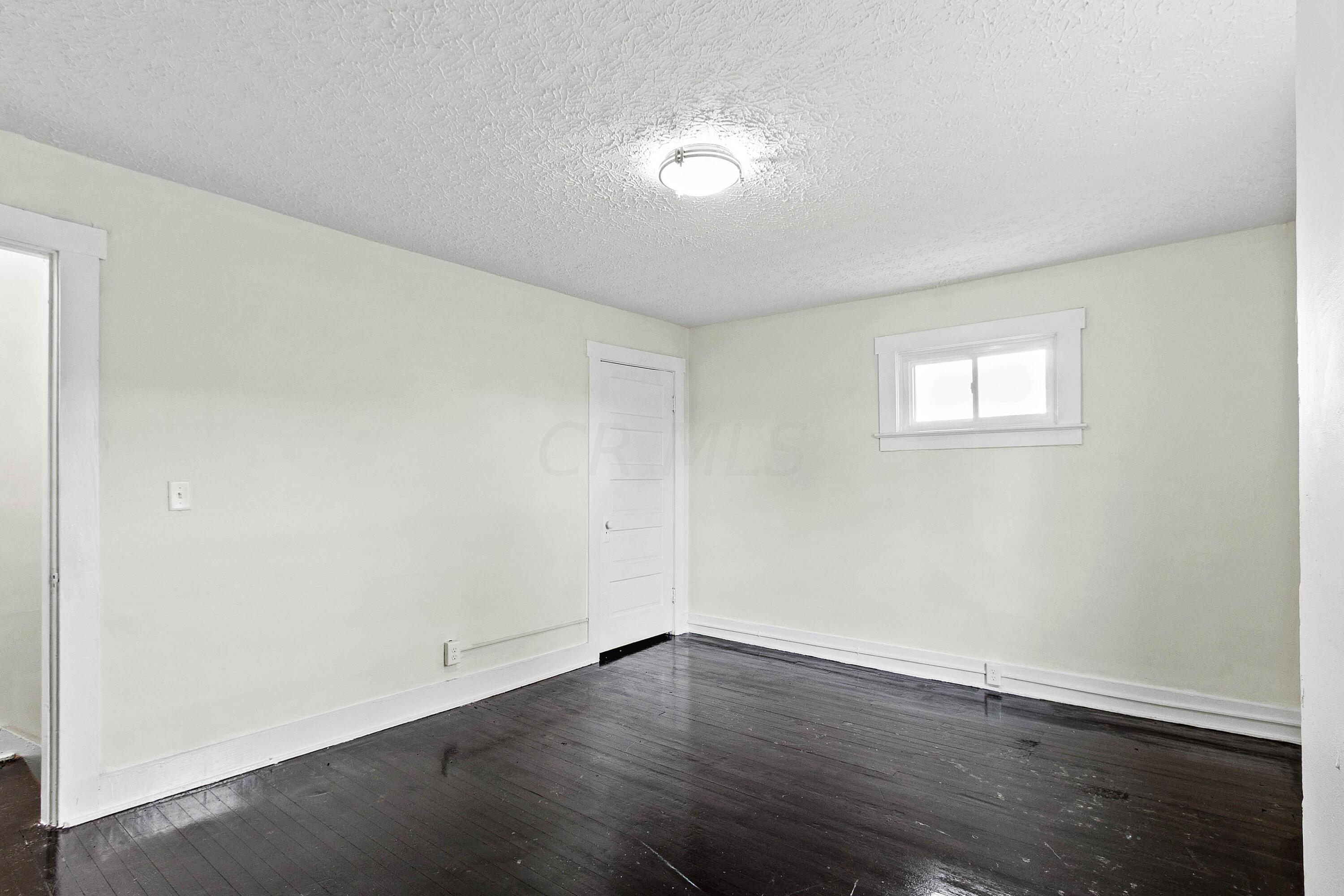 419-421 Chestnut Avenue Springfield, OH 45503 - Photo 20 of 32 20-IMG_2528