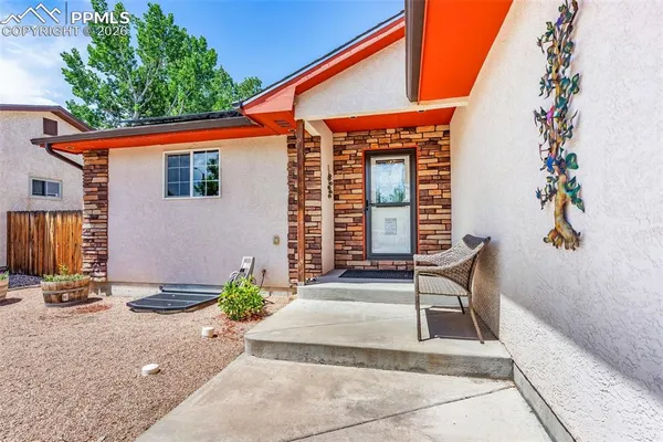 $374,900 | 75 Wheatridge Drive, Pueblo, CO 81005