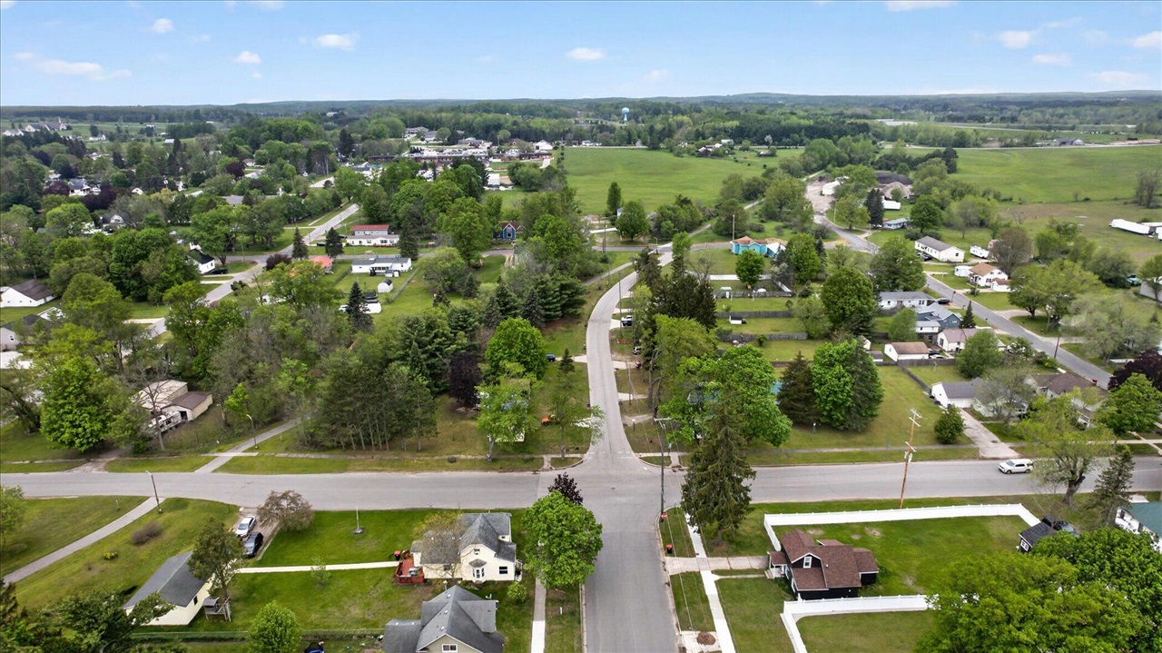 252 West Stimson Avenue Reed City, MI 49677 - Photo 31 of 38