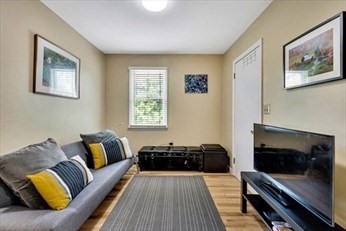 32 Bay Street, Unit 32 Cambridge, MA 02139 - Photo 11 of 14